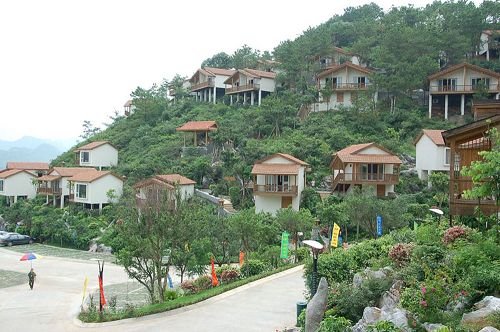  p data-id="gnwiuctpt6">英德奇洞温泉度假村(原英德溶洞温泉度假村)