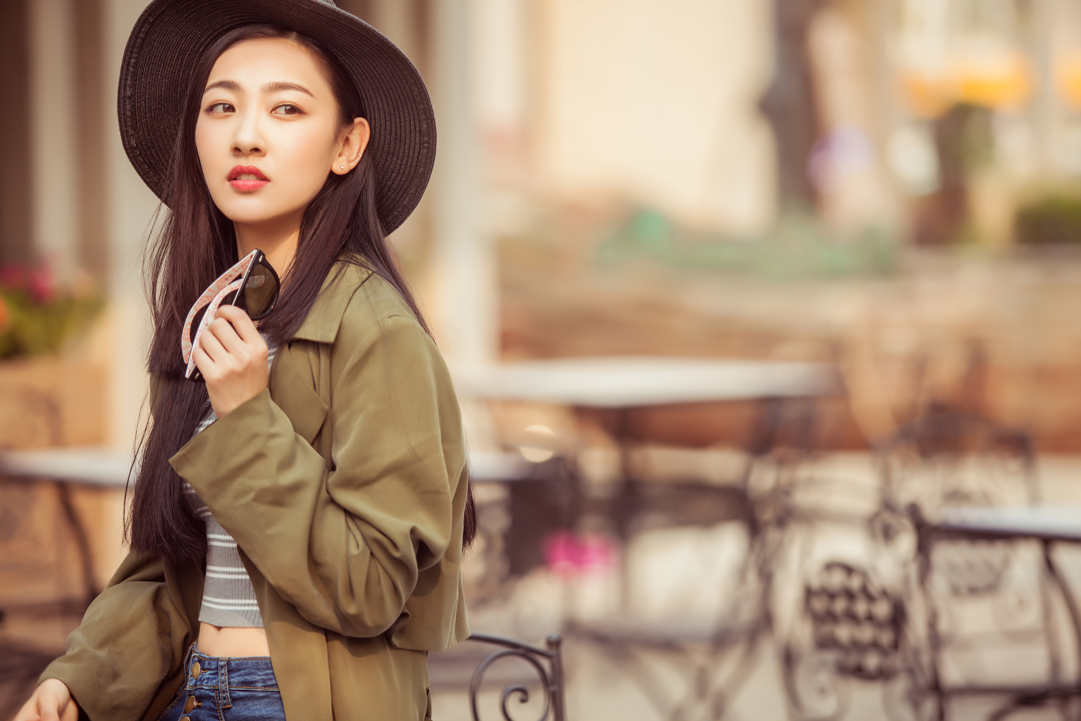  p>薛芊芊,1993年6月16日出生于北京市,毕业于中国传媒大学南广学院