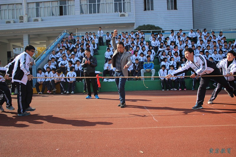 d28k">院桥中学位于 a target="_blank" href="/item/黄岩区/6431218"
