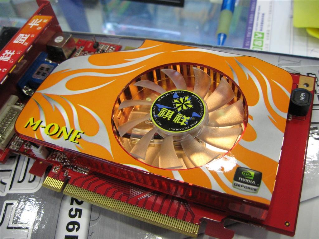 data-lemmaid="3065366">显卡芯片 /a>为geforce 8600gt