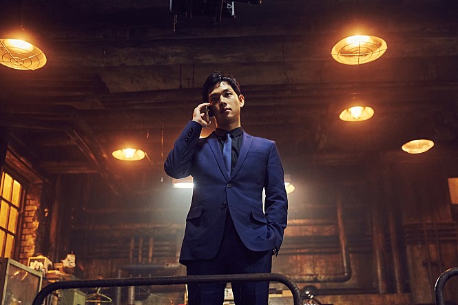  p>《不汗党:坏家伙们的世界》是一部韩国犯罪动作电影,由 a target="