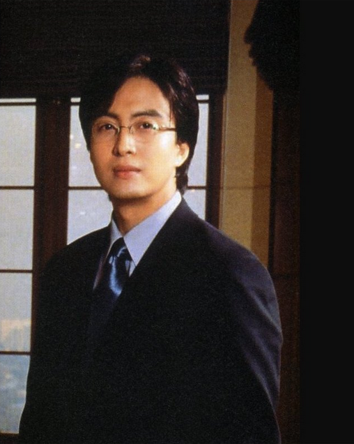  p>裴勇俊(bae yong joon),1972年8月29日出生于首尔,韩国男演员,制作