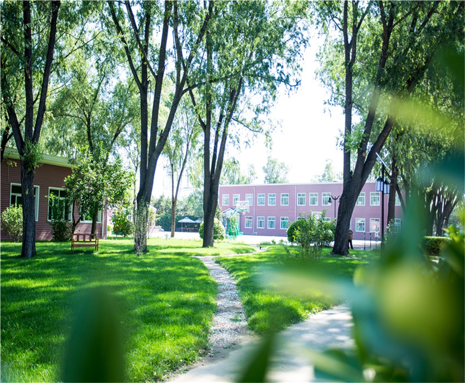 北京清华志清中学