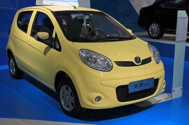 2012款奔奔mini 1.0l手动亲情版