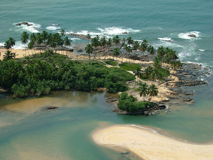  p> b>利比里亚共和国 /b>(英语:republic of liberia),简称 b>