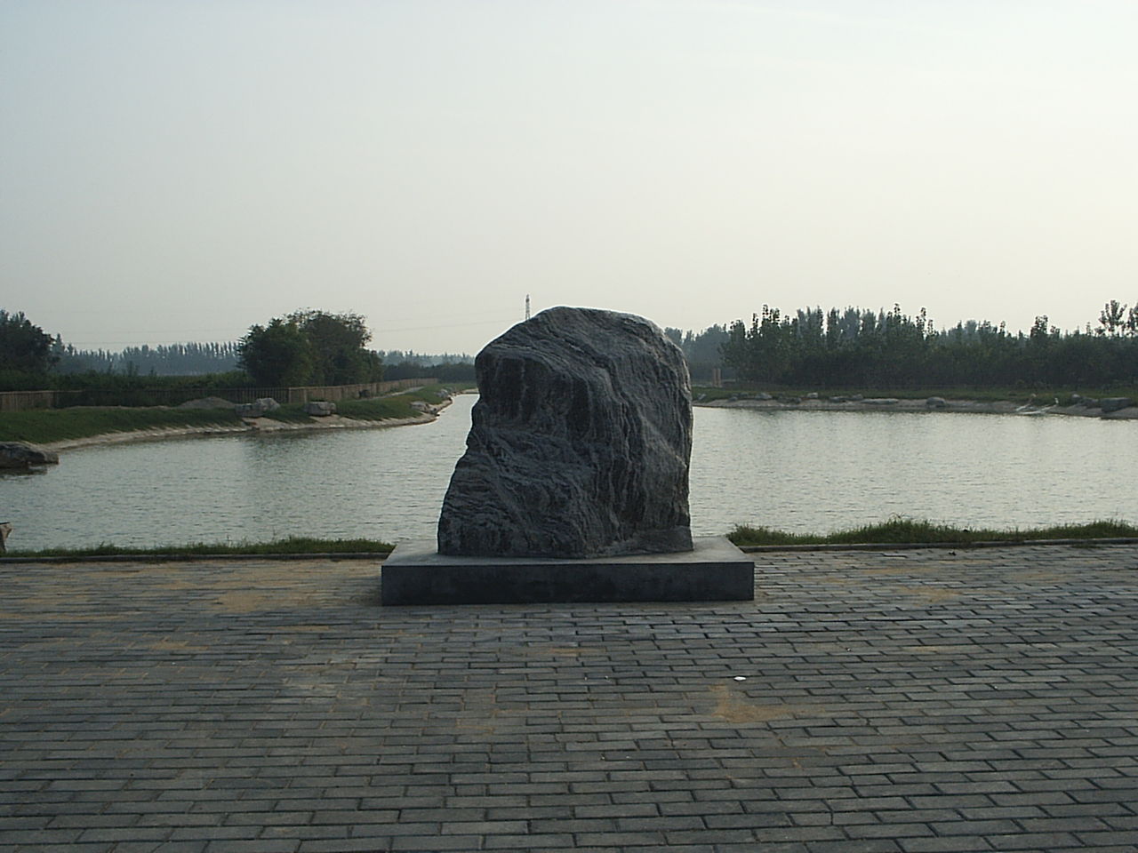  p>商丘黄河故道国家森林公园是国家级旅游线路"黄河之旅——中华民族