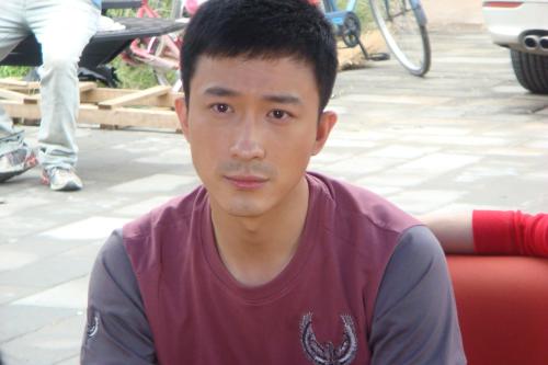  p>由小张铎,习雪,绢子,刘汉强,何中华,康飞·等主演的青春励志剧