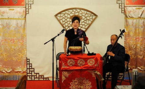  p data-id="gnbwzpxsr3">东北大鼓因一度盛行于沈阳,而沈阳于清末曾