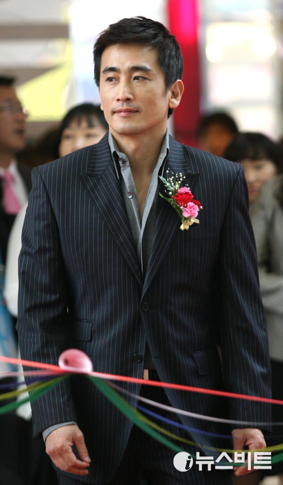 ">周德华 /a>执导, a target="_blank" href="/item/车仁表/541299"