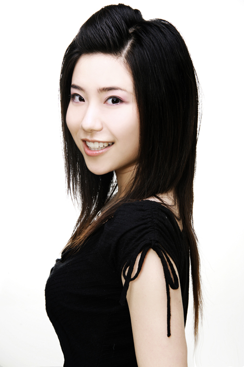  p data-id="gnwx0lr0jt">燕儿,著名演员,新版