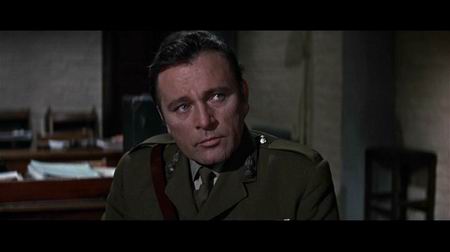  p>《血染雪山堡》是布莱恩·g·赫顿执导,由 a href="#" data-lemma