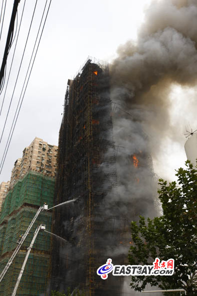 11·15上海静安区高层住宅大火