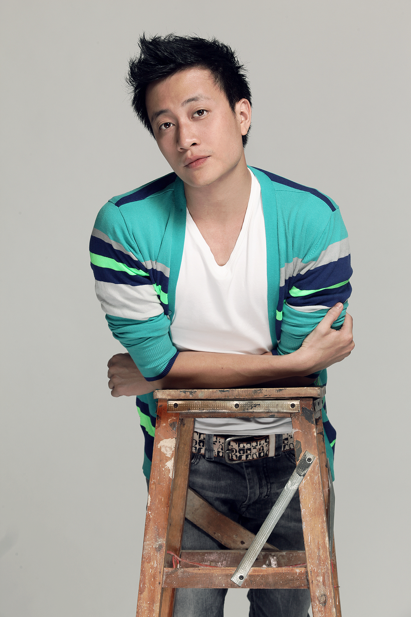 manh hai),1981年出生于越南河内,越南男演员,主持人