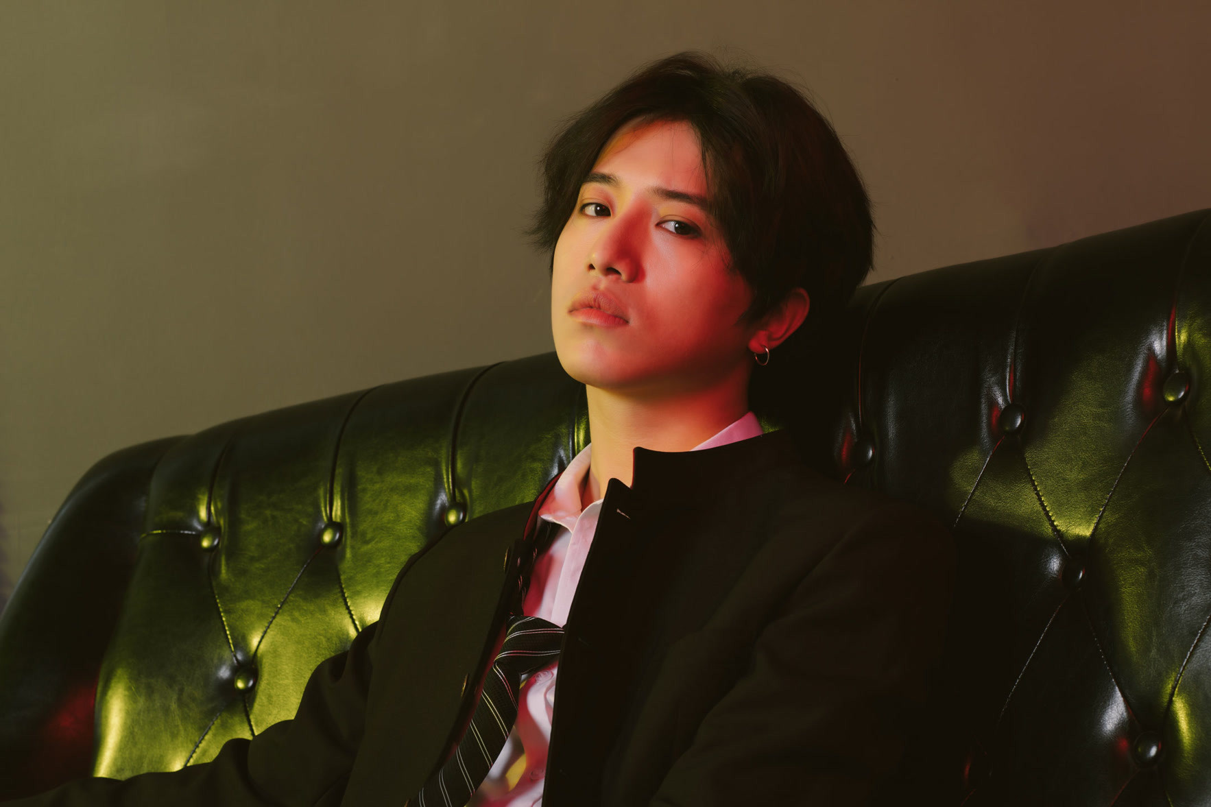  p data-id="gnbrxt40bd">伯远,本名汤浩,1993年2月11日出生于贵州省