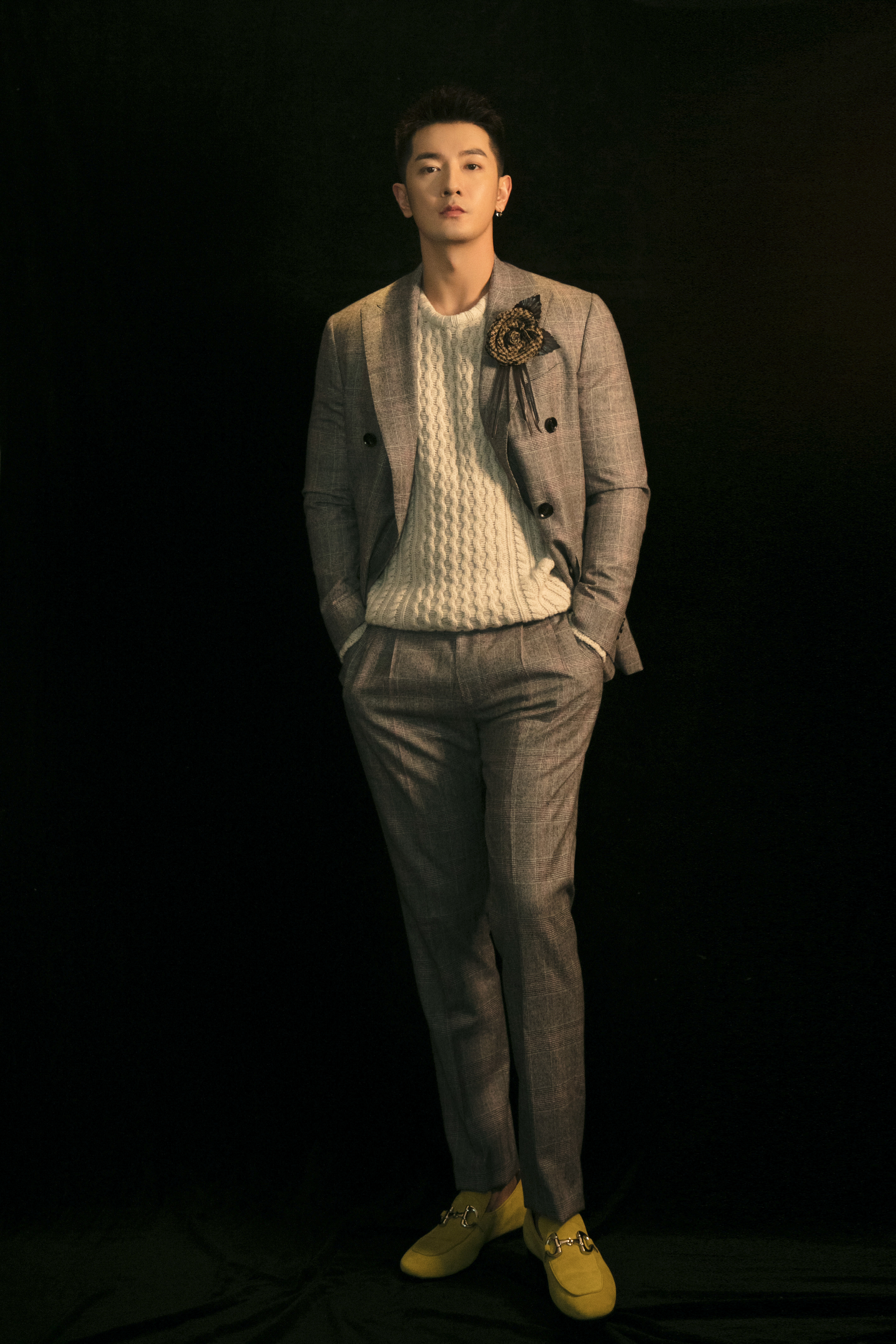  p>刘潮(ryan,      ),1989年5月25日出生于北京市,中国内地影视男