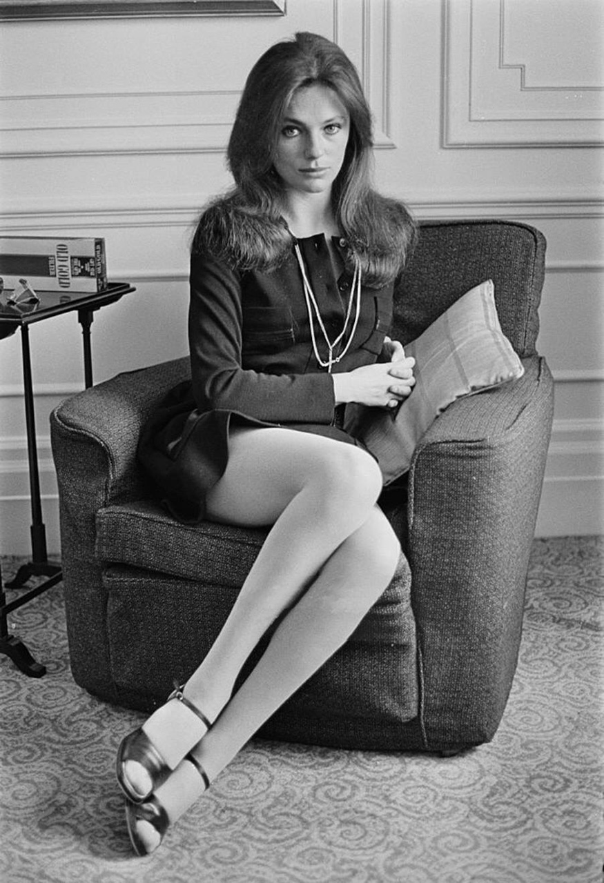  p>杰奎琳·比塞特(jacqueline bisset),1944年9月13日出生于英国 a