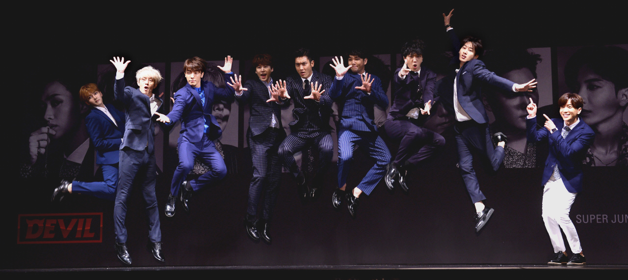  p>super junior(               ),韩国男子演唱组合,现以 a target=