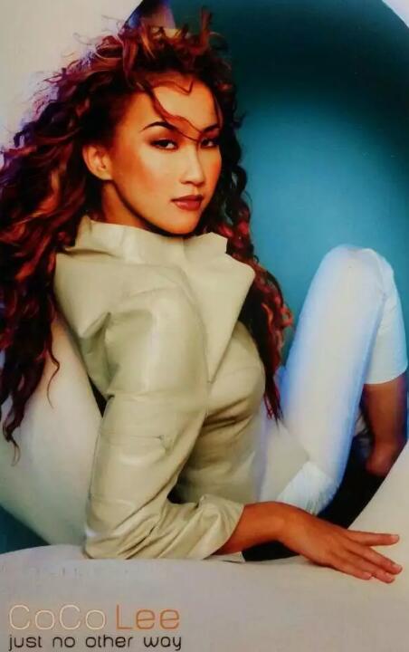  p>李玟(coco lee),1975年1月17日出生于中国香港,华语流行乐女歌手