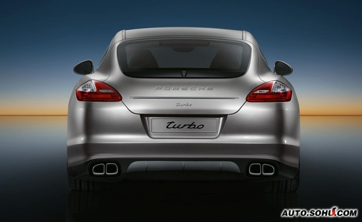 保时捷 panamera