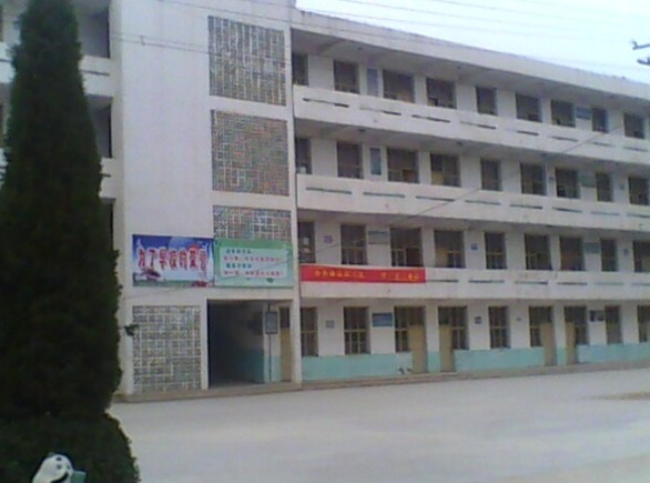 旧城镇中学
