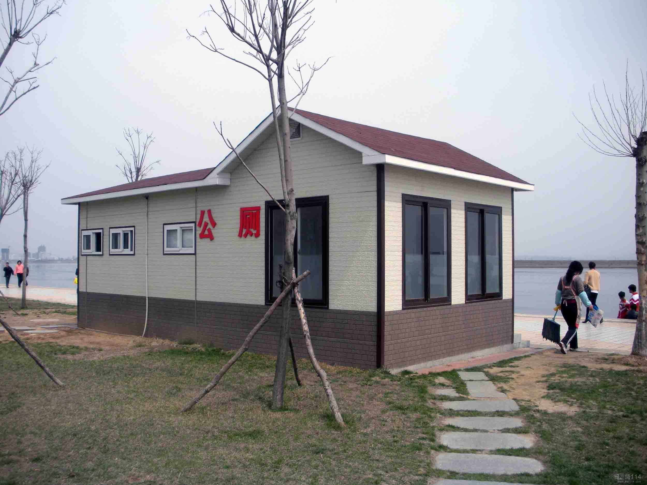  p>公共厕所,简称公厕,指供城市居民和 a target="_blank" href="