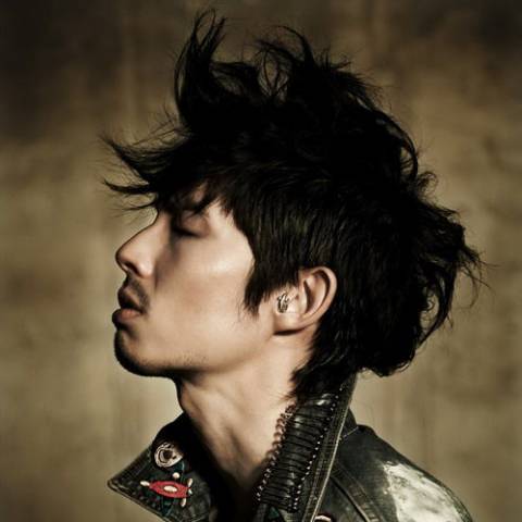 通译百科:拜金女王