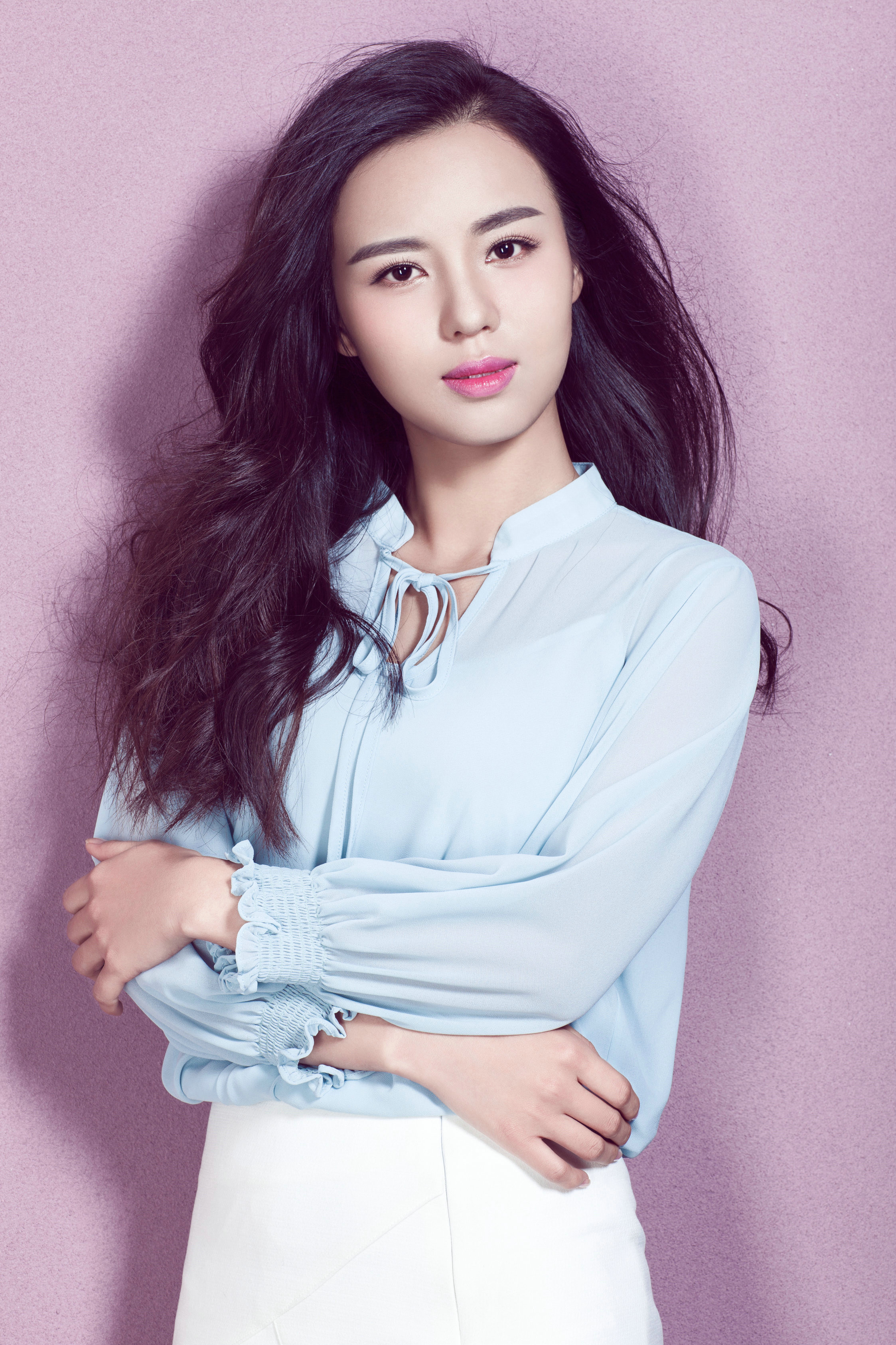  p>熊梓菱,1992年12月30日出生于福建省厦门市,毕业于 a target="