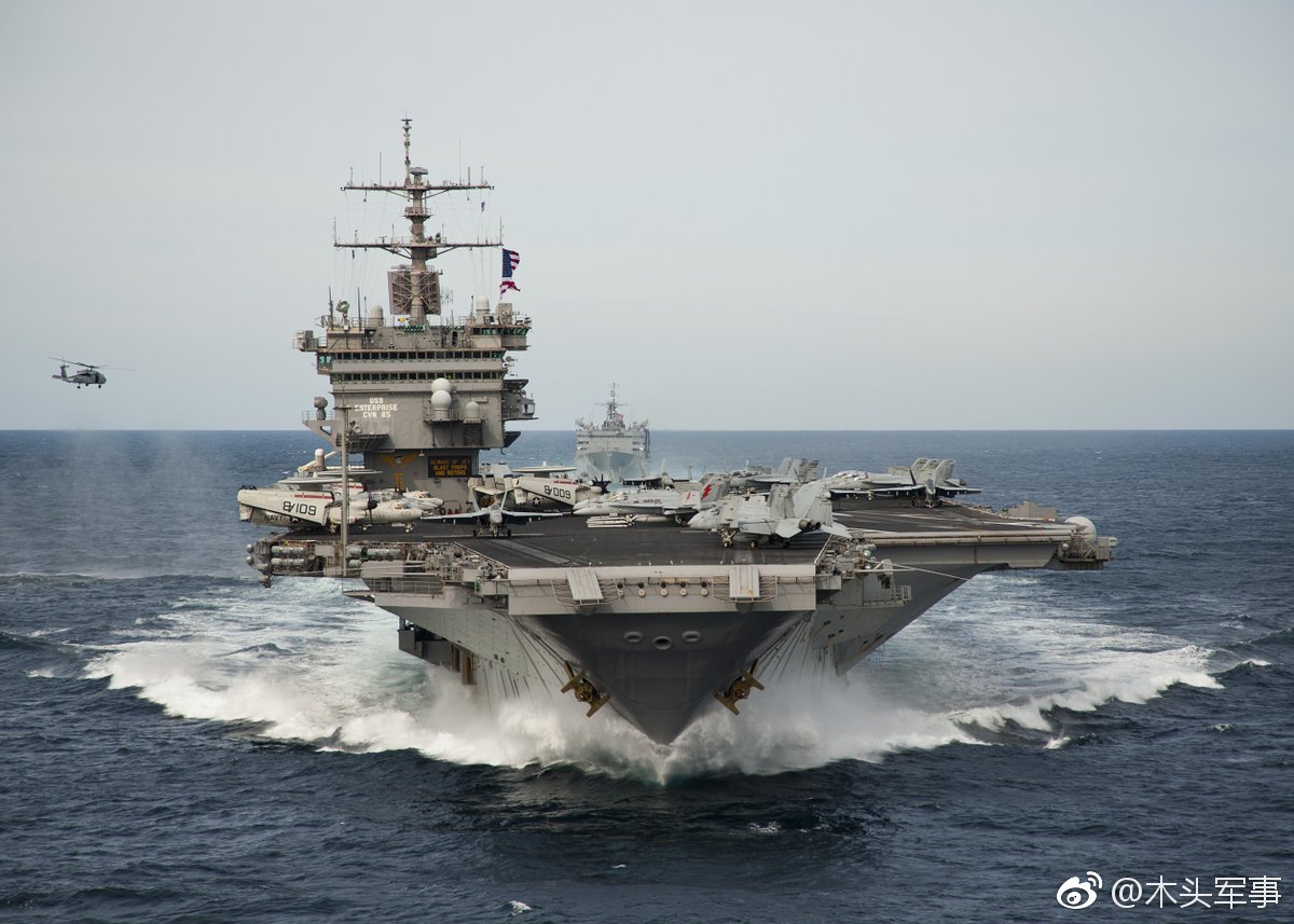 uss aircraft carrier),是美国以舰载机为主要战斗装备,并为其提供