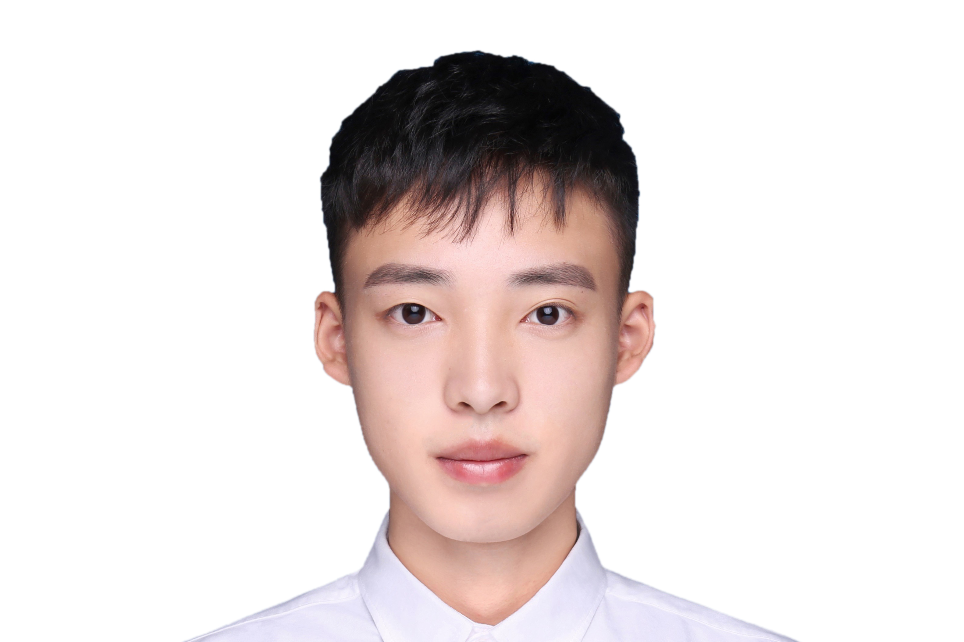 男,学生,2020年就读于意大利<a target="