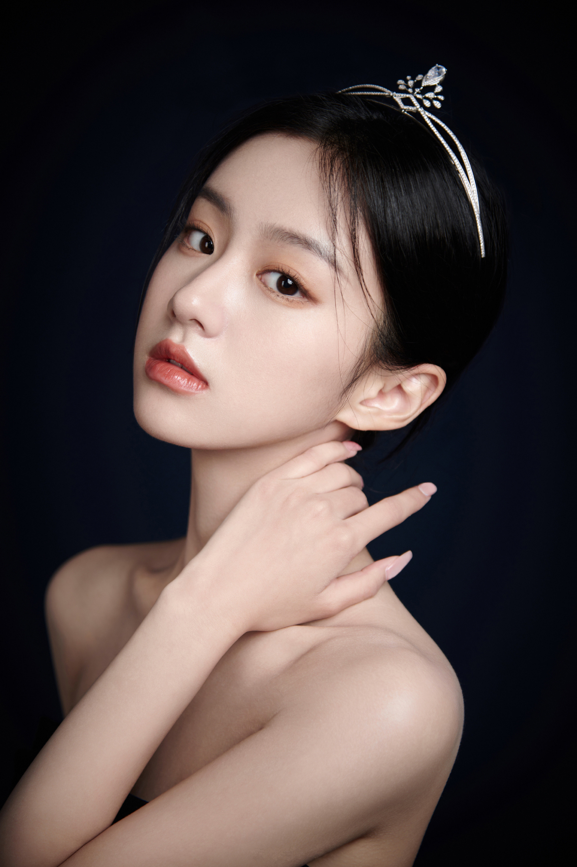  p data-id="sukuhdycftii">包上恩,2002年5月23日出生于 a target="