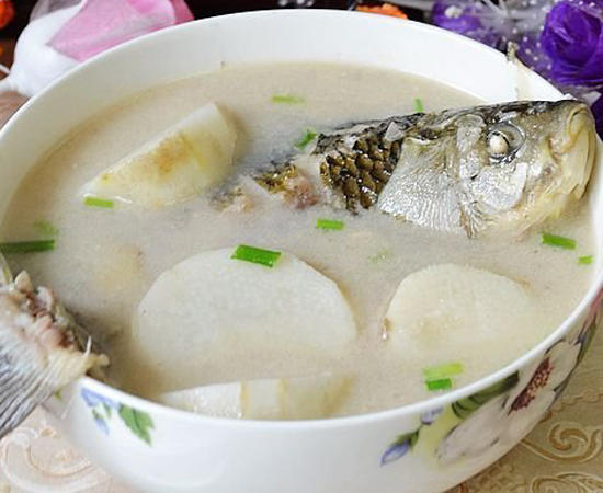 山药鲫鱼粥