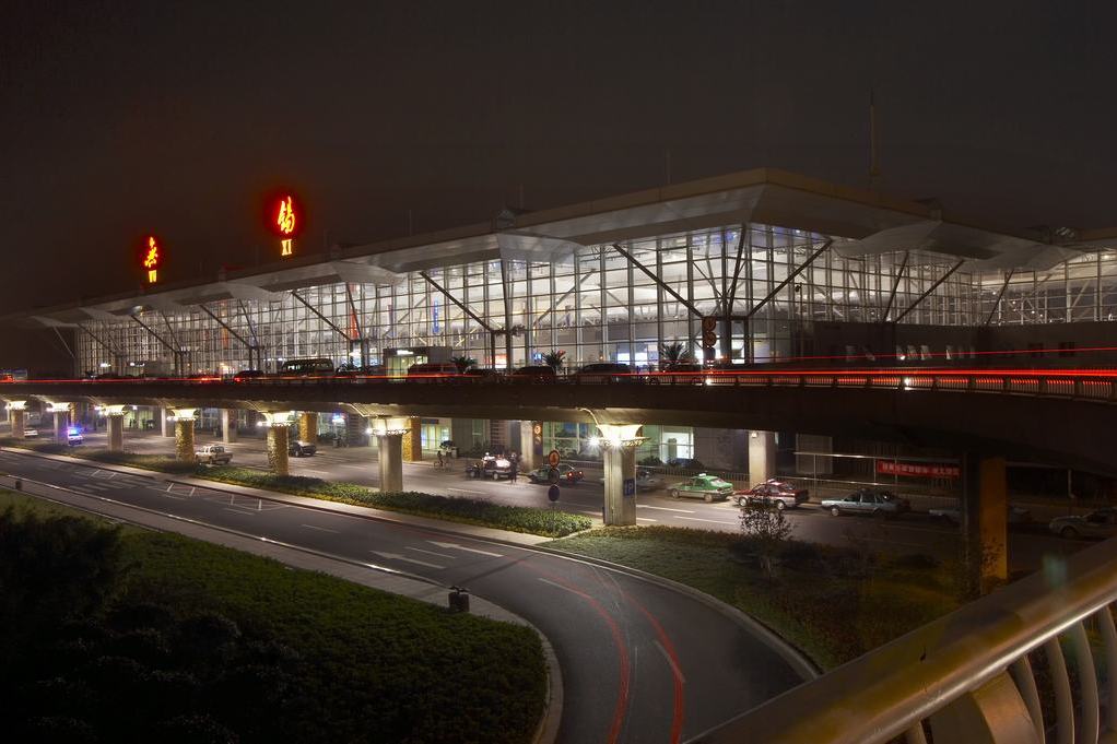 p>苏南硕放国际机场(sunan shuofang international airport, a