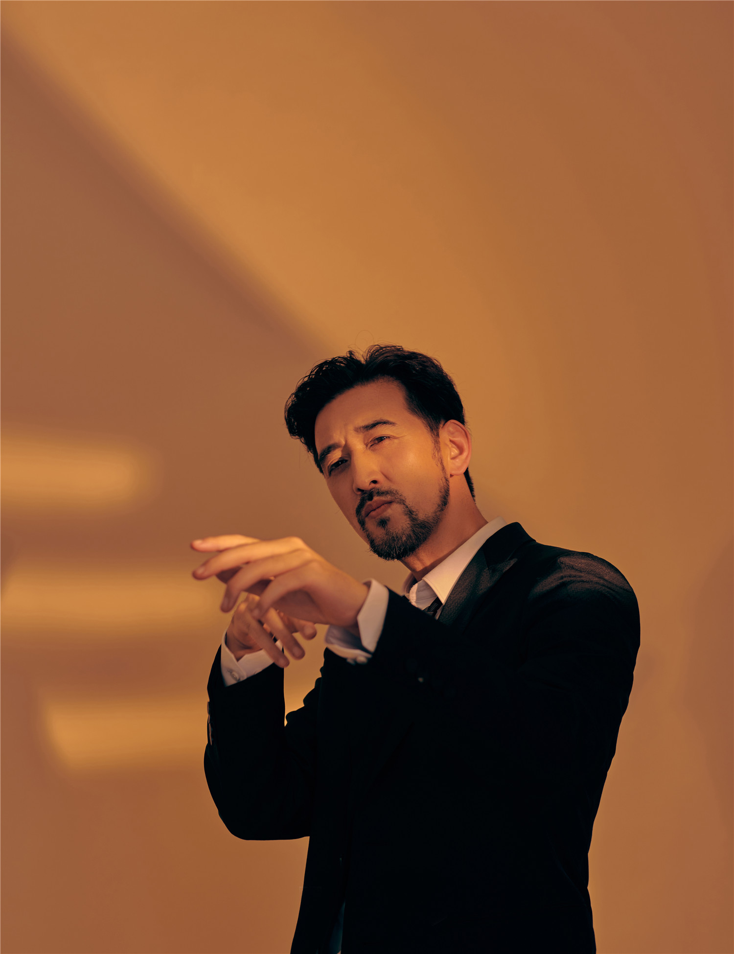  p data-id="gnrtn2t4im">董波,中国内地男演员,签约于 a target="