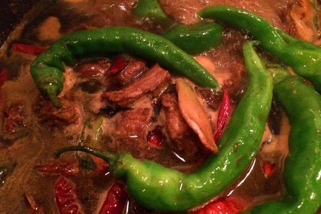 青椒炖牛肉