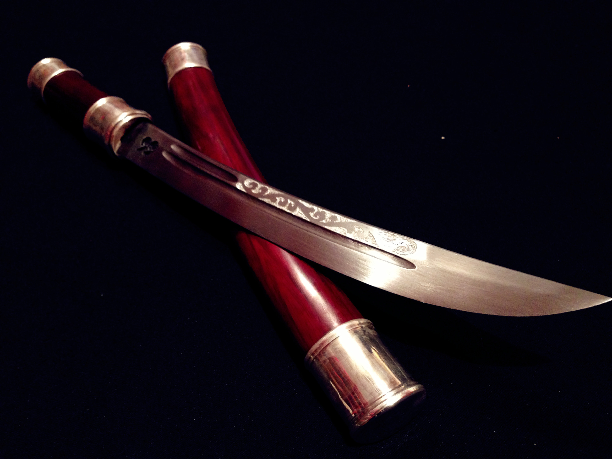  p>户撒刀也叫阿昌刀,它是因产于 a target="_blank" href="/item