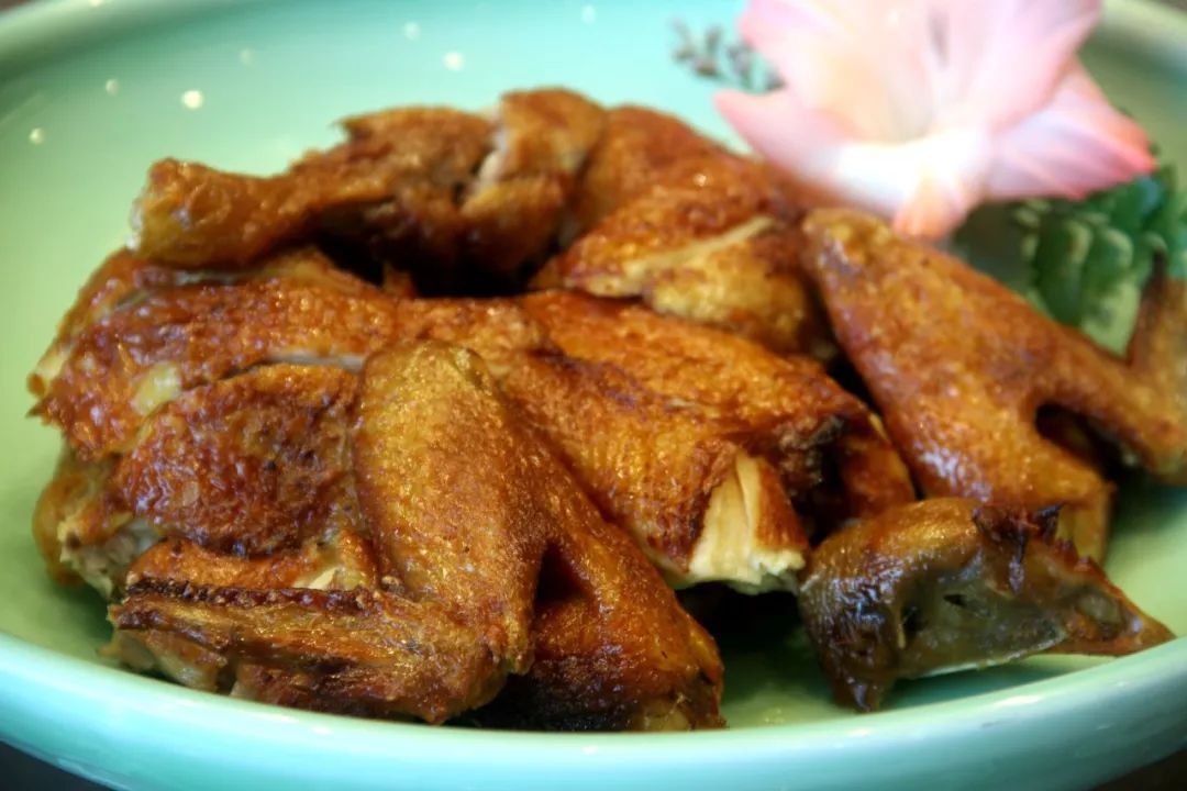 脆皮茶香鸡