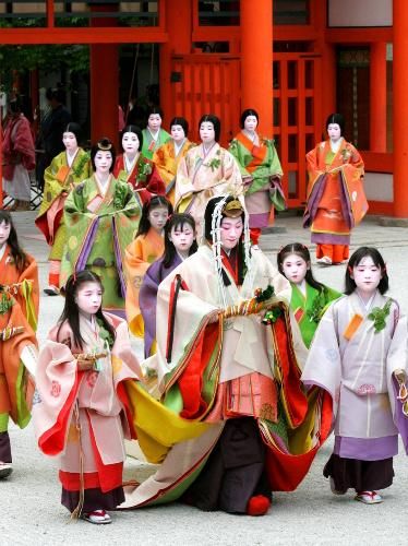  p>和服(きもの,kimono) ,是日本的民族服饰.