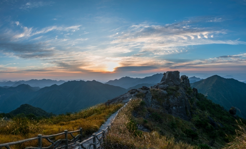  p data-id="gnspshcrar">龙泉市,浙江省辖县级市,由 a target="