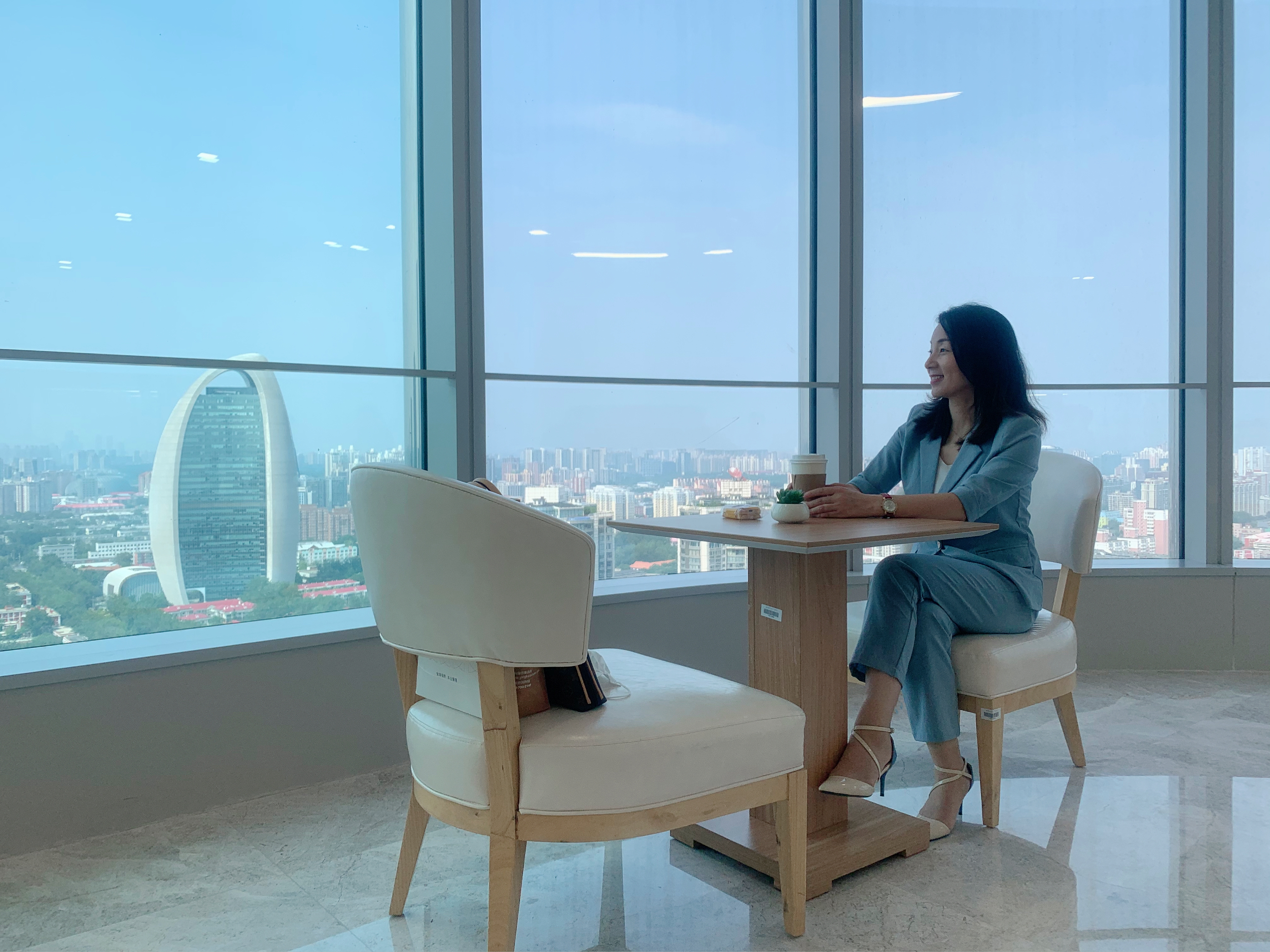 何慧贤,前检察官,全国知名刑辩律师,北京市