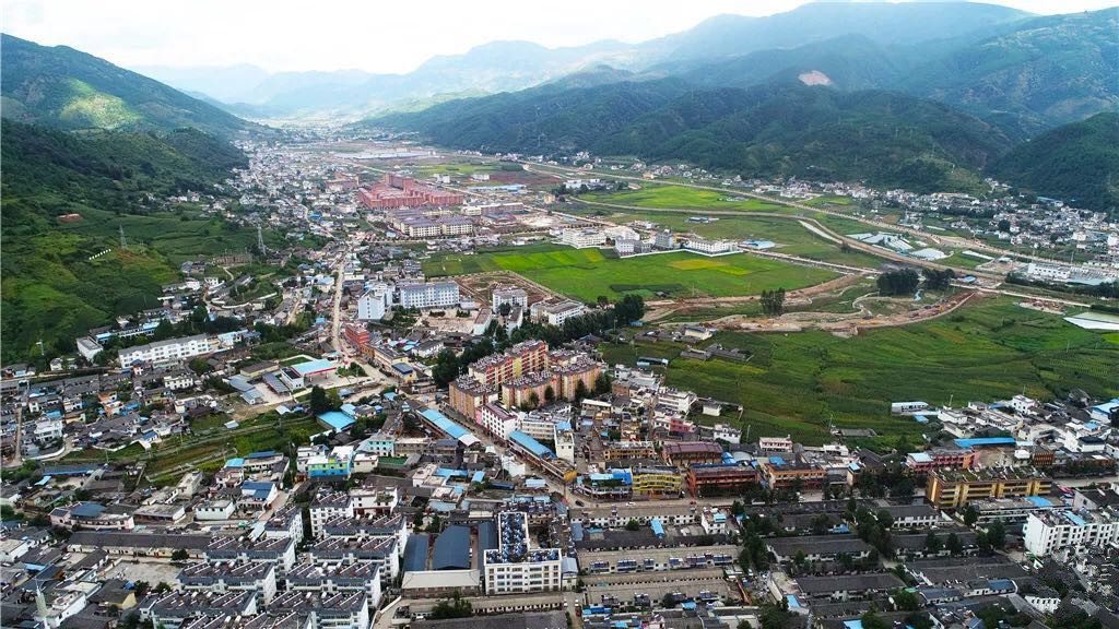  p data-id="gnhhptxzju">宁蒗彝族自治县,隶属云南省丽江市,位于东经