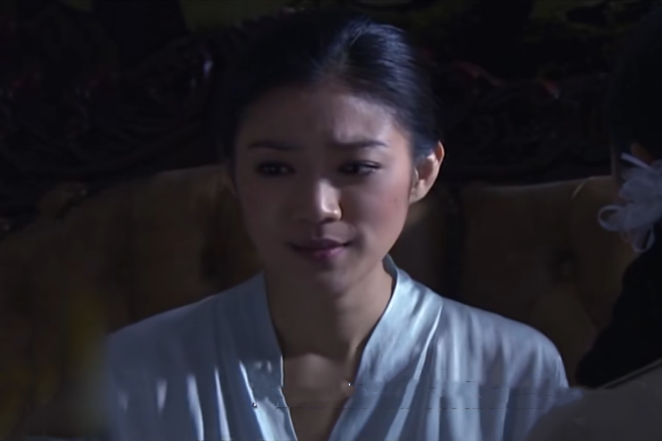 丛丽,女,电视剧《 a target="_blank" href="/item/虎胆雄心/8693519"