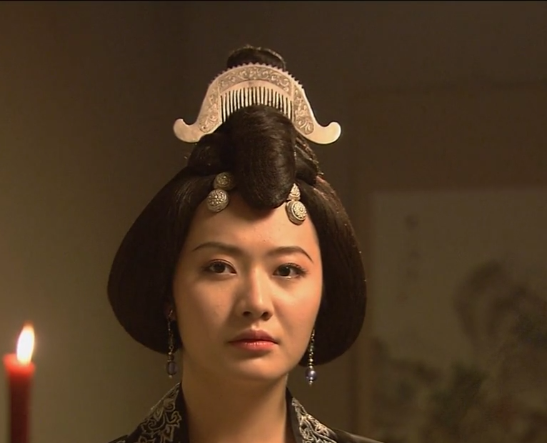 ktgbtxi">小云是《 a target="_blank" href="/item/神探狄仁杰/576"