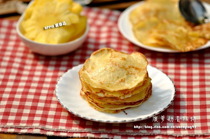 蜂蜜菠萝牛奶松饼