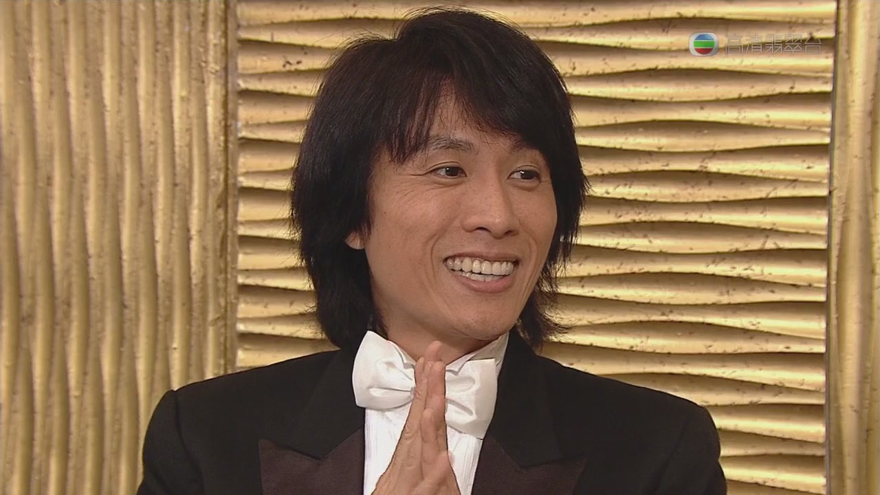 人,编剧,歌手,香港 a target="_blank" href="/item/栋笃笑/7961757"