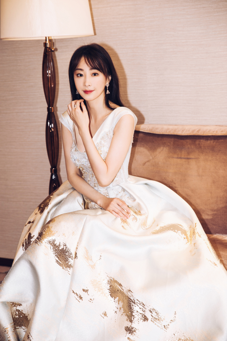 id="gntt3chmj7"><span class="ref" data