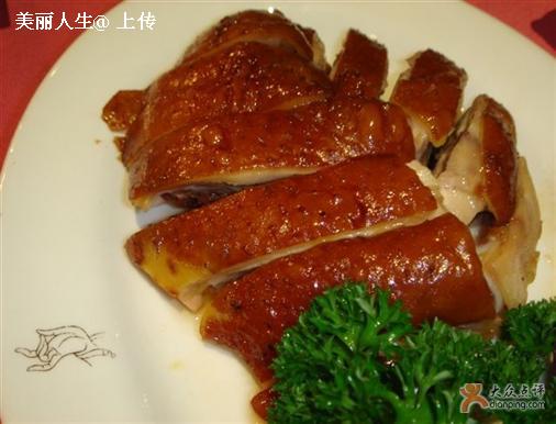  p>梅府家宴是梅兰芳私家菜餐厅,主营淮扬菜,餐厅设立在一家四合院内