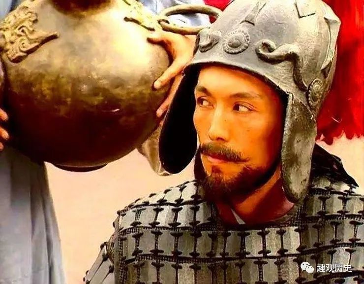 刘璋麾下有三大猛将，刘备独得其中两人，但剩下那个才最厉害_百科TA说