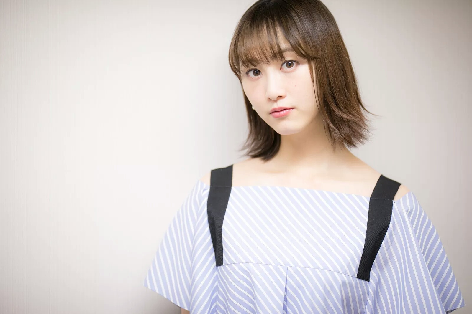  p>松井玲奈,1991年7月27日出生于日本兵库县,在 a target="_blank"