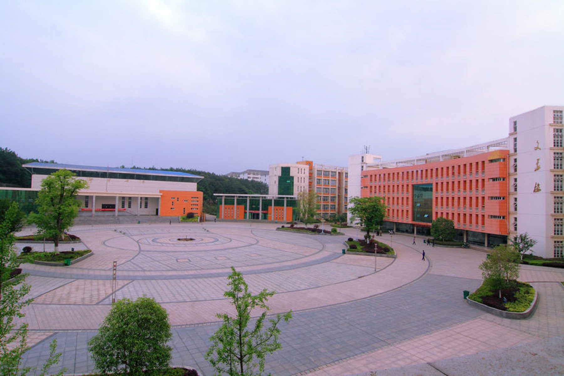 咸宁职业技术学院