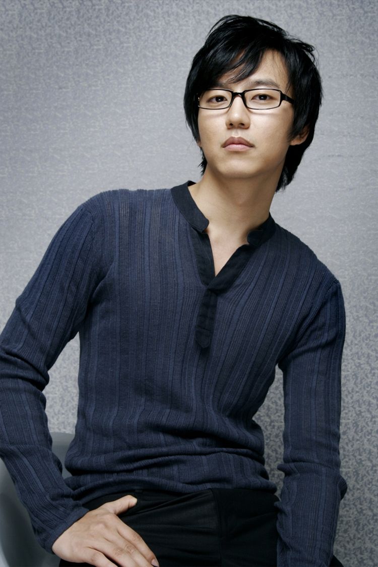  p>金南佶 i>(kim nam gil) /i>,1980年3月13日出生于韩国首尔,毕业于